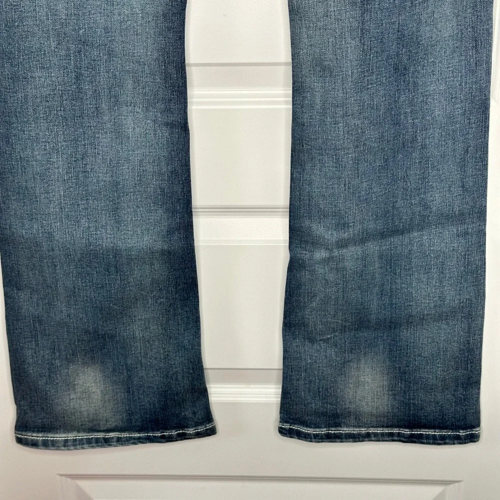 Grace in LA Women's Bootcut Jeans 31 NWT Cow Skull Embellished Easy Fit‎ Y2K